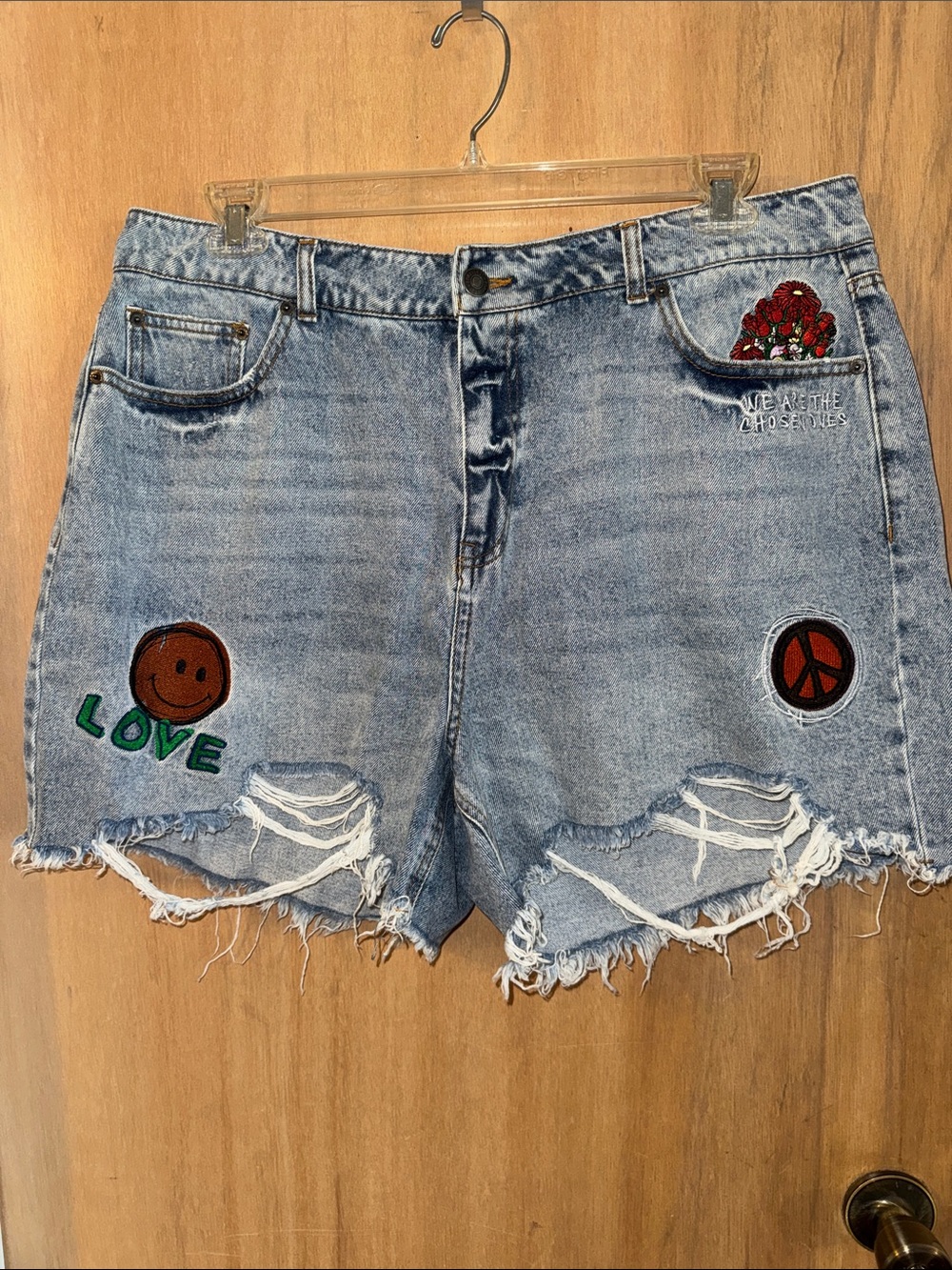 Forever 21 Light Blue Distressed Denim Shorts with Embroidered Patches Size 16